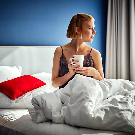 Express - - The Hub By Ihg Hotell 3*