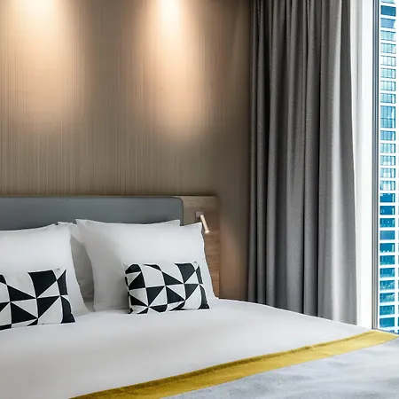 Express - - The Hub By Ihg