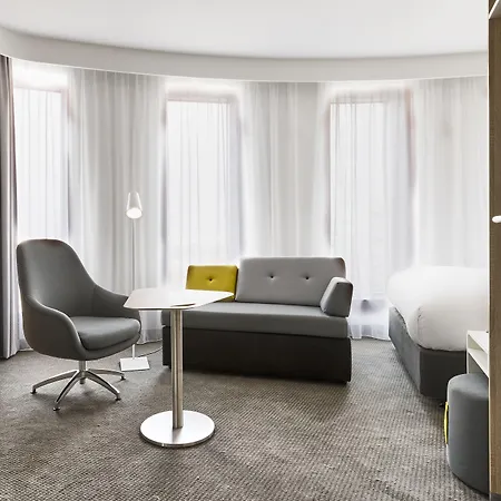 Express - - The Hub By Ihg Szálloda Varsó