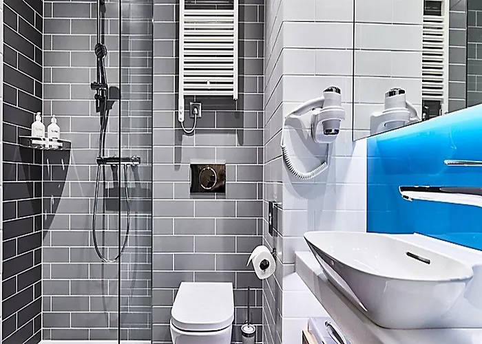 Express - - The Hub By Ihg 3* Warsaw