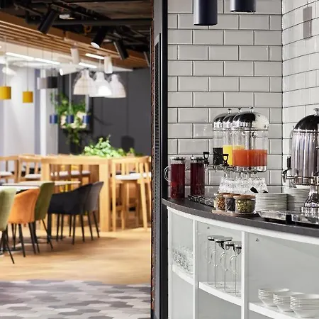 Express - - The Hub By Ihg Hotel Varšava