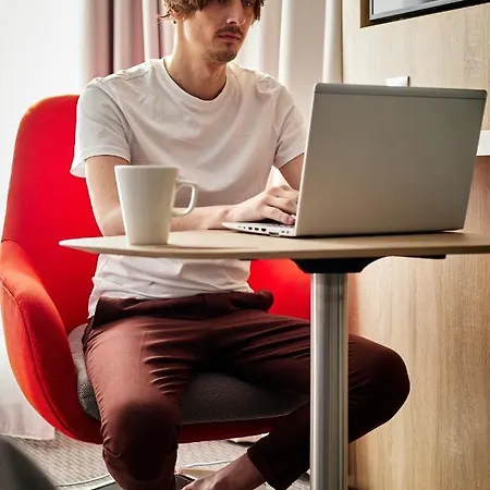 Hotel Express - - The Hub By Ihg Varšava