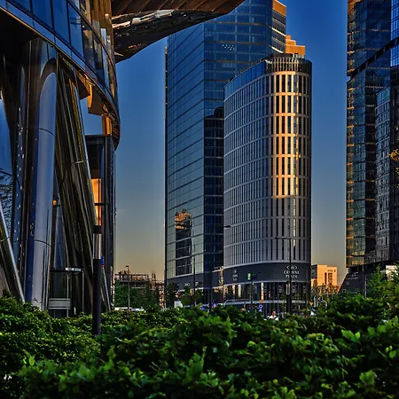 Express - - The Hub By Ihg