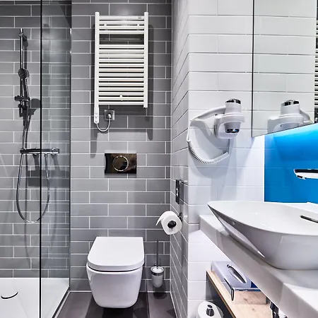 Express - - The Hub By Ihg 호텔 바르샤바