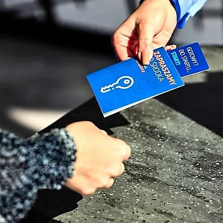 Express - - The Hub By Ihg