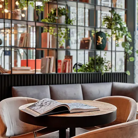 Express - - The Hub By Ihg Warschau