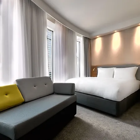 Hotel Express - - The Hub By Ihg 3*