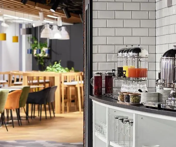 Express - - The Hub By Ihg Hotel Warsaw