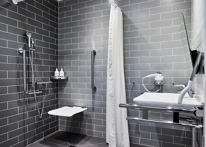 Hotel Express - - The Hub By Ihg