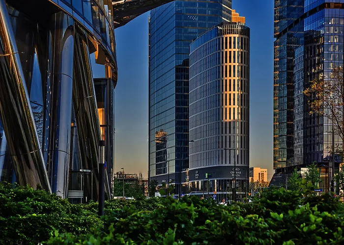 Express - - The Hub By Ihg