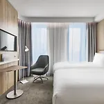 Express - - The Hub By Ihg 3*