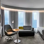 Express - - The Hub By Ihg 3*