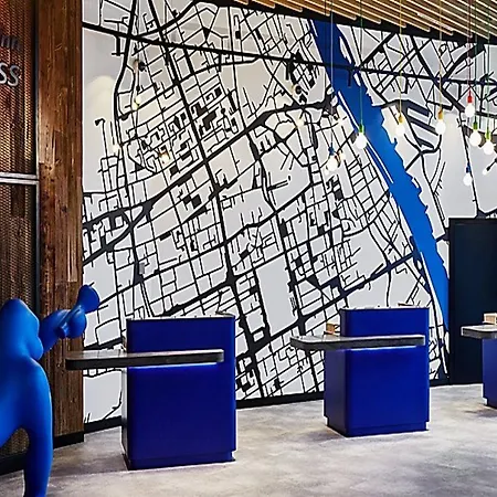 ホテル Express - - The Hub By Ihg