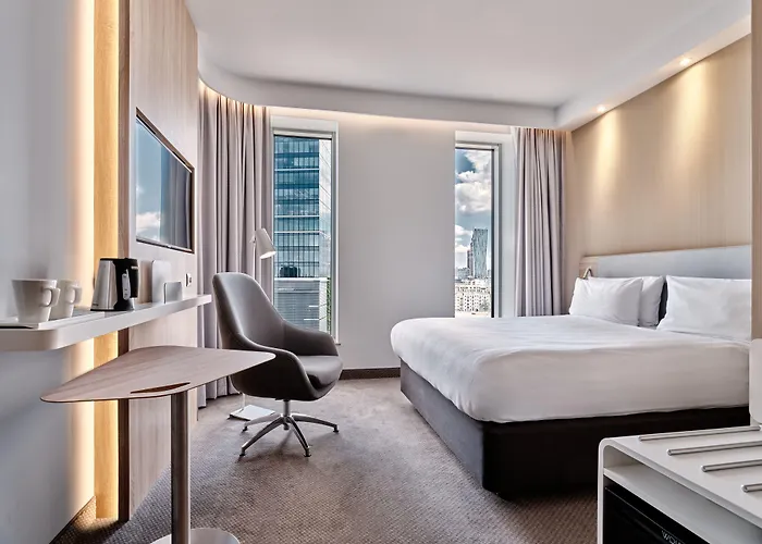 Express - - The Hub By Ihg 3*