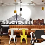 Express - - The Hub By Ihg 3*