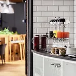 Express - - The Hub By Ihg Hotel