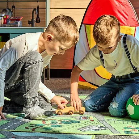 Express - - The Hub By Ihg Varsovia